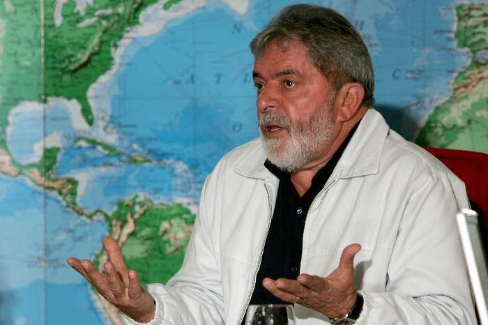 O PRESIDENTE LULA REÚNE-SE COM O MINISTRO DA JUSTIÇA