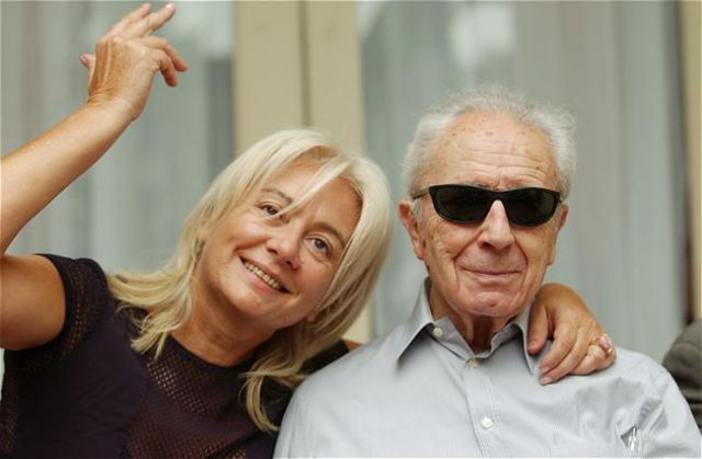 Morre Antonioni
