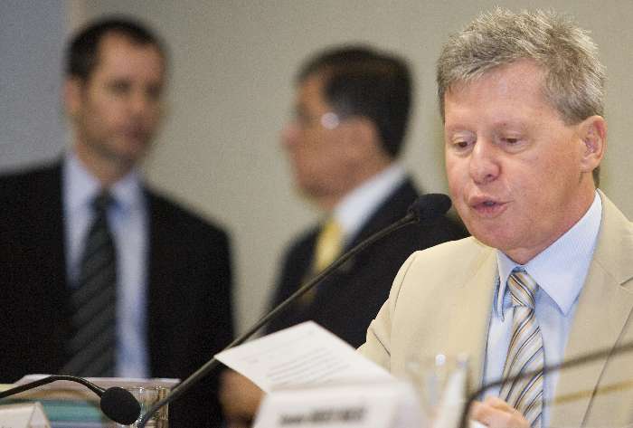 Pedido de cassação do presidente do Senado, Renan Calheiros (PMDB-AL), na CCJ