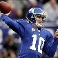 Eli Manning tenta lançamento na vitória do New York Giants na NFL