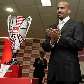 Verón ganha troféu e cheque gordo por ser o melhor jogador da Libertadores 2009