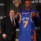 Carmelo Anthony, ex-Denver Nuggets, é apresentado pelo NY Knicks, e agora usará a camisa número 7 Carmelo Anthony, ex-Denver Nuggets, é apresentado pelo NY Knicks, e agora usará a camisa número 7