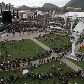 Filas para comprar comida seguem quilométricas no Rock in Rio Filas para comprar comida seguem quilométricas no Rock in Rio