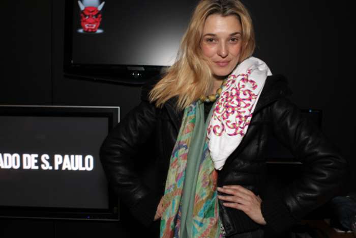 Lara Gerin  no Lounge do Grupo Estado, na São Paulo Fashion Week