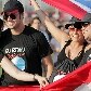 Não é difícil encontrar pessoas de outros países no meio da multidão