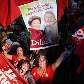 Petistas comemoram a vitória da candidata à Presidência Dilma Rousseff 