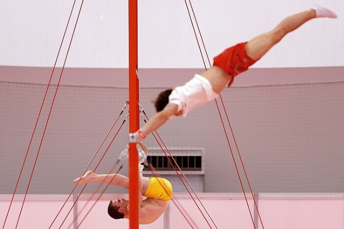 Ginastas Arthur Zanetti e Diego Hypólito treinam no Greenwich Olympic Park para os Jogos de Londres