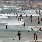 Banhistas aproveitam outono de calor no Estado Banhistas aproveitam outono de calor no Estado