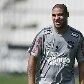 Após um 2011 abaixo da expectativa e uma pré-temporada sob desconfiança, Adriano pode estrear Após um 2011 abaixo da expectativa e uma pré-temporada sob desconfiança, Adriano pode estrear
