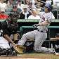 David Wright (dir) vence Paulino para marcar um ponto para o NY Mets contra o Marlins, pela MLB David Wright (dir) vence Paulino para marcar um ponto para o NY Mets contra o Marlins, pela MLB