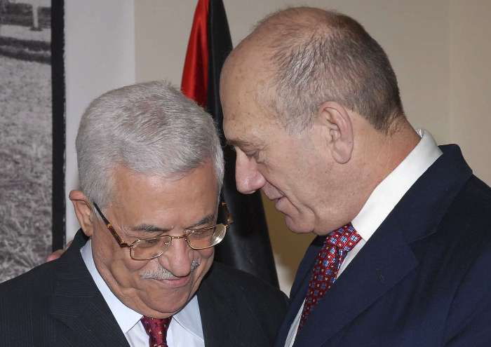 Olmert encontra Abbas