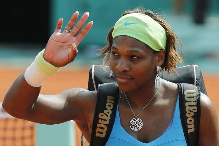 A líder do ranking feminino de tênis se despede de Roland Garros, eliminada por Samantha Stosur