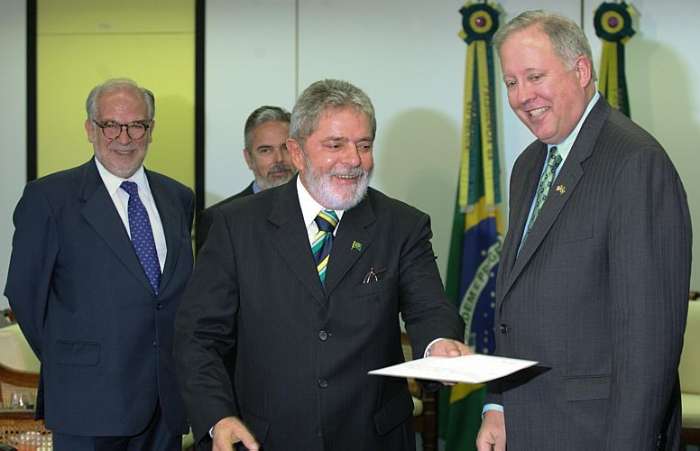 Lula com o novo embaixador americano Thomas Alfred Shanon Jr, durante entrega de credenciais, no DF