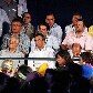 Aécio assume PSDB e ataca fragilidades do governo Dilma