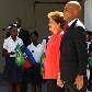 Dilma chega ao Haiti e é recebida com festa