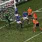 Segundo gol da Holanda, marcado por Sneijder, na vitória por 2 a 1 contra o Brasil