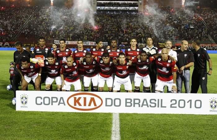 Equipe do Vitória que disputou a final diante do Santos no Barradão