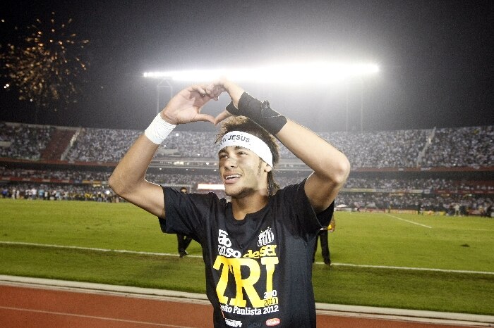Santos de Neymar conquista o tricampeonato paulista