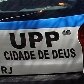 Jovens que saíam de um baile funk se aglomeraram onde fica a sede da UPP e feriram um sargento Jovens que saíam de um baile funk se aglomeraram onde fica a sede da UPP e feriram um sargento