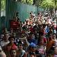 Torcedores do Flamengo fazem fila para comprar ingressos para o jogo contra o Grêmio Torcedores do Flamengo fazem fila para comprar ingressos para o jogo contra o Grêmio