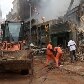 Confira imagens do incêndio que destruiu sete lojas da rede Caçula no Rio 