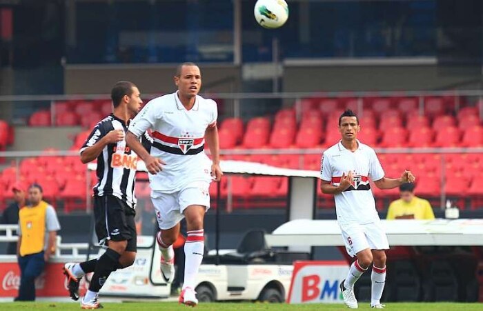 São Paulo vence Atlético-MG por 1 a 0 no Campeonato Brasileiro