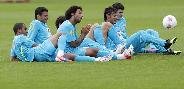 Neymar se prepara para último teste da seleção antes da estreia nos Jogos de Londres