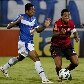 Ronaldinho tenta jogada durante a vitória do Flamengo sobre o Cruzeiro Ronaldinho tenta jogada durante a vitória do Flamengo sobre o Cruzeiro