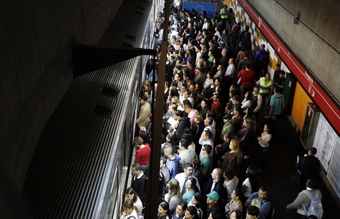 Lotação da Estação Paulista já supera, proporcionalmente, a da Sé