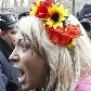 Feministas protestam pela falta de mulheres no Ministério no governo ucraniano, em Kiev