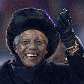 Nelson Mandela e sua esposa, Graca Machel, comparecem ao último jogo da Copa 2010 na África do Sul 
