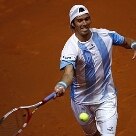 Esportes - Juan Ignacio Chela, da Argentina, enfrenta Florian Mayer, da Alemanha, pela Copa Davis - Foto: Kai Pfaffenbach/Reuters