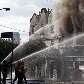 Incêndio consome galpão na Mooca, na zona leste de São Paulo