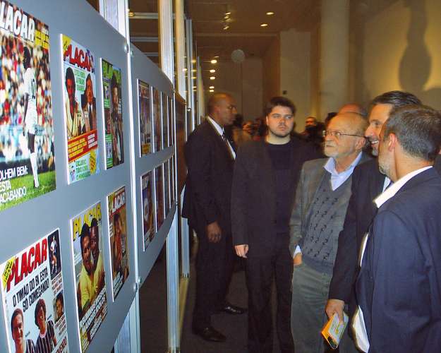 Governador Alberto Goldman visita a exposição Placar 40 anos Futebol na FAAP. 02/06/2010