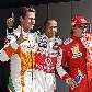Adrian Sutil, Lewis Hamilton e Kimi Raikkonen acenam após treino na Itália