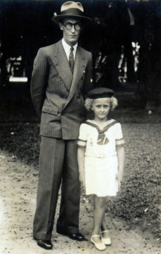 Drummond e a filha, Maria Julieta (1935)
