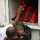 Buscas continuam nos escombros no centro do Rio