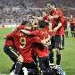 Espanhóis festejam gol de Fernando Torres Espanhóis festejam gol de Fernando Torres
