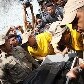 IML retira o corpo do atirador; homem se matou após ser atingido por policial