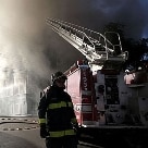Incêndio consome galpão na Mooca, na zona leste de São Paulo