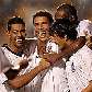 André Santos, Elias e Douglas abraçam Ronaldo por gol do Corinthians André Santos, Elias e Douglas abraçam Ronaldo por gol do Corinthians