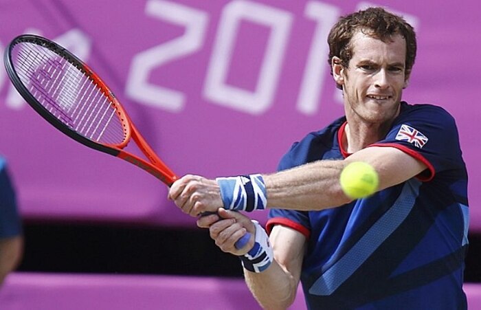 Tenista Andy Murray acaba com o jejum britânico ao derrotar o número 1 Roger Federer
