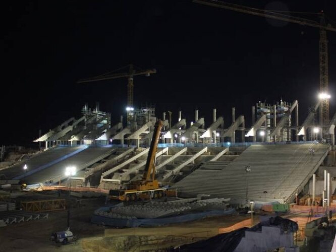 Estádio do Corinthians, que receberá a abertura da Copa, completa um ano de obras