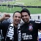 Internautas enviam fotos dos sorrisos que darão para 2012
