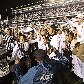 Torcedores do Santos comemoram na Vila Belmiro a conquista da Copa Libertadores 2011