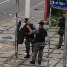 FotoRepórter - Policiais do Gate detonam possivel bomba em lixeira na rua Professor Atilio Innocenti, Itaim Bibi, em São Paulo. 10/01/2013 Foto: Bruno Leme/FotoRepórter - Foto: Bruno Leme/FotoRepórter