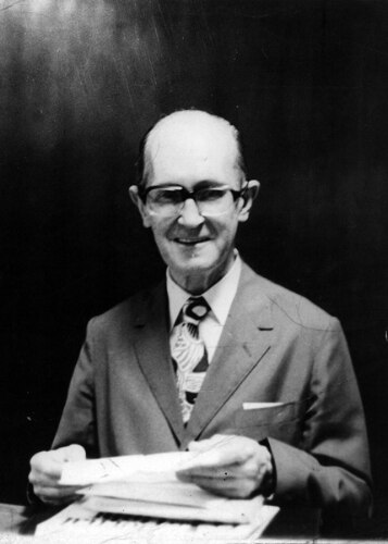 Drummond durante uma palestra em Belo Horizonte, em 1972
