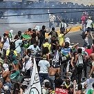 Manifestantes protestam em Fortaleza antes de jogo entre Brasil e México