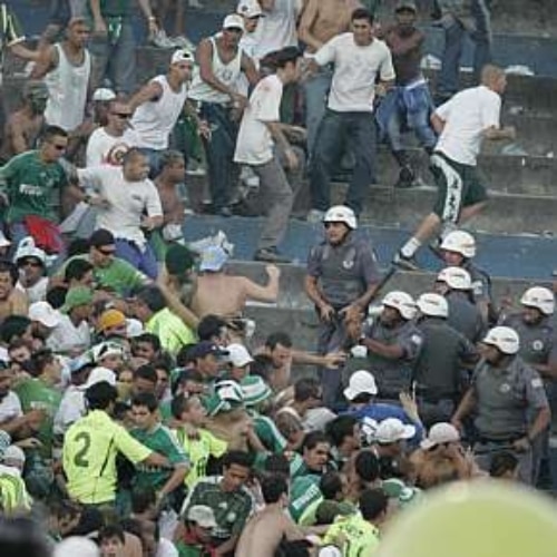 Torcidas mostram sua face violenta nas arquibancadas paulistas