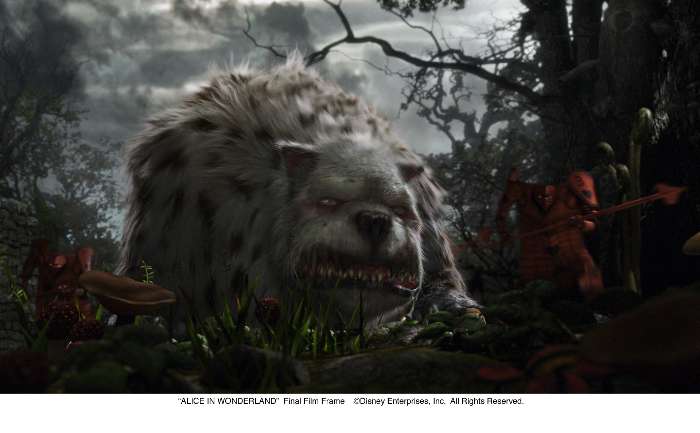 Imagens do filme Alice no País das Maravilhas, de Tim Burton